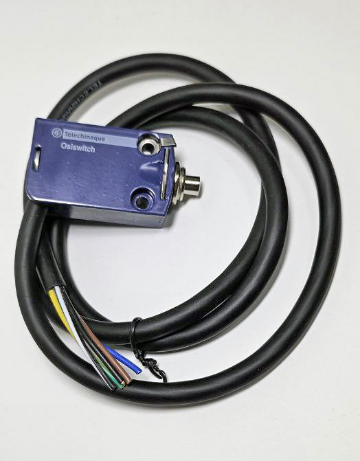 Концевой выключатель Osiswitch Telemecanique ZCMD21, фото 1